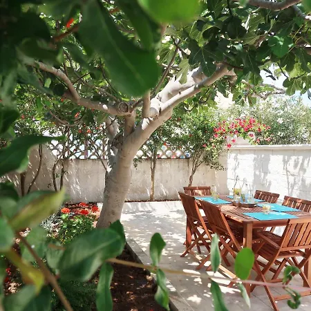 Дом отдыха La Baia Mare *